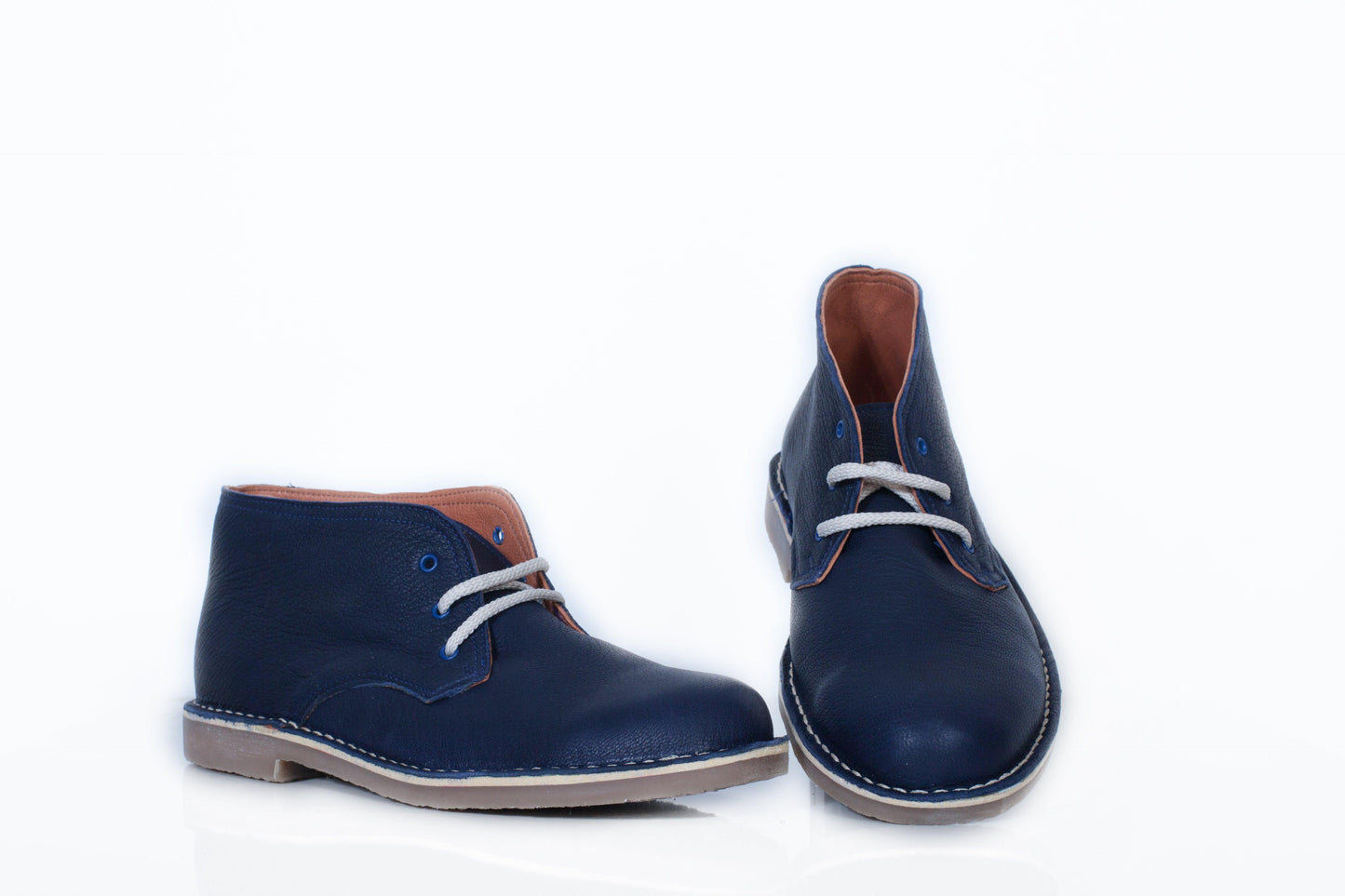 Botas Chukka de Piel Napa: Calzado Elegante y Resistente