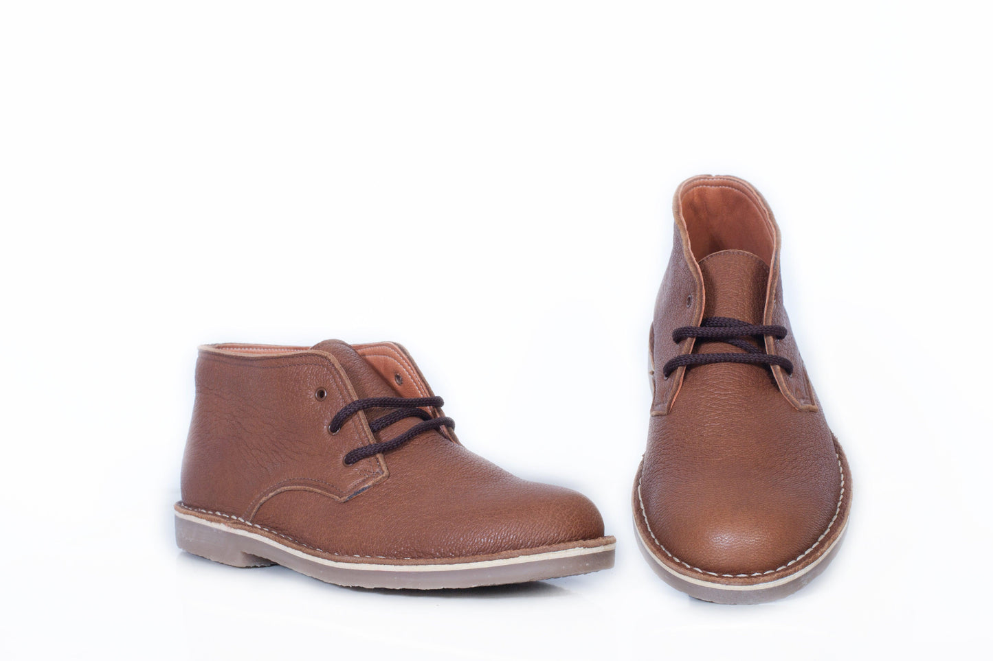 Botas Chukka de Piel Napa: Calzado Elegante y Resistente